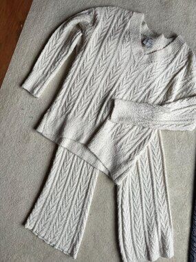 2pc Pink Rose matching sweater set v neck top XL and sweater pants drawstring La